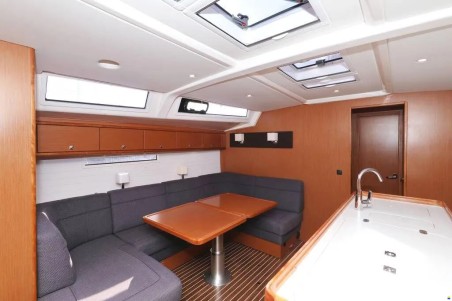 Bavaria Yachtbau Bavaria Cruiser 56 - 5 + 1 cab. Star Romeo