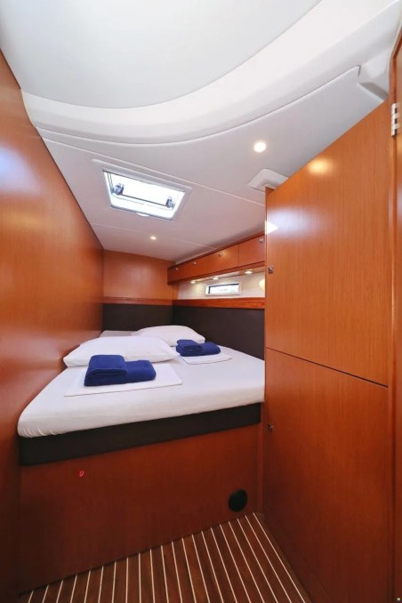 Bavaria Yachtbau Bavaria Cruiser 56 - 5 + 1 cab. Star Romeo