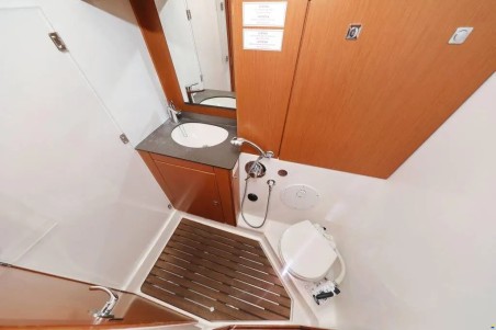 Bavaria Yachtbau Bavaria Cruiser 56 - 5 + 1 cab. Star Romeo