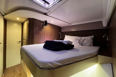 Bali Catspace | Yacht Charter Bahamas | Travelboat