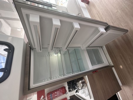 Catana Group Bali Catspace OUFTI IV