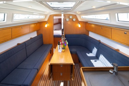 Bavaria Yachtbau Bavaria Cruiser 34 - 2 cab. Nikitas