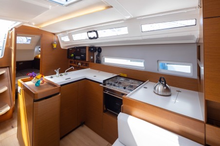 Jeanneau Sun Odyssey 410 - 3 cab. Elektra