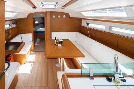 Jeanneau Sun Odyssey 419 - 3 cab. Nirikos