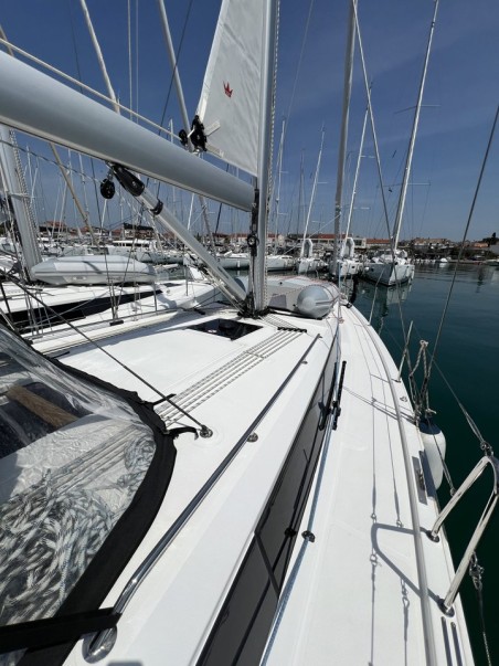 Bavaria Yachtbau Bavaria C38 Nela