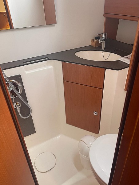 Bavaria Yachtbau Bavaria Cruiser 46 - 4 cab. Athene