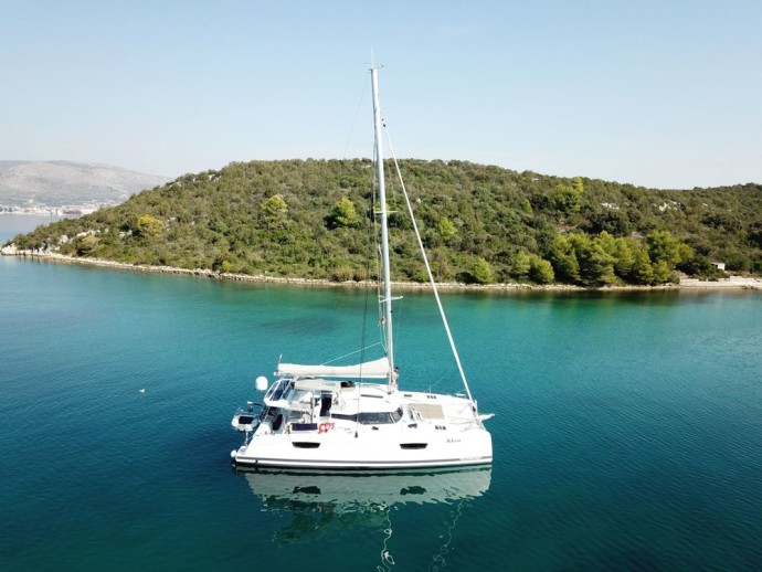 Fountaine Pajot Fountaine Pajot Saona 47 Quintet - 5 + 1 cab. Felicia