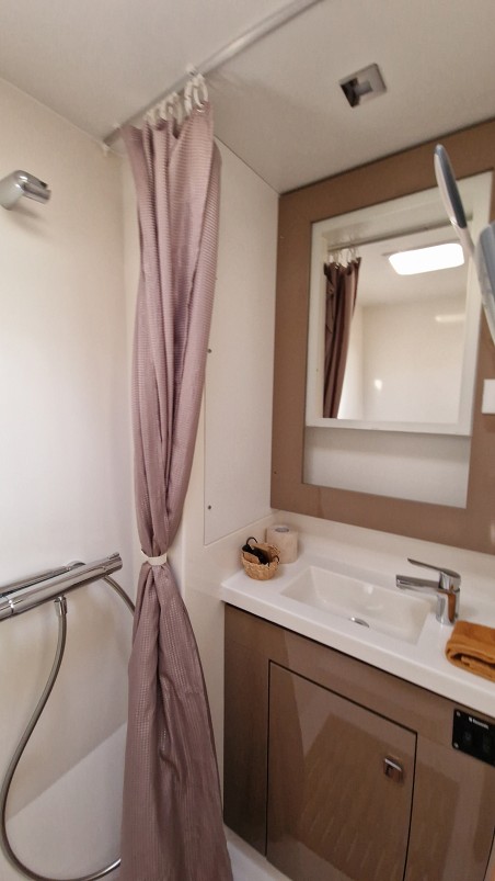 Fountaine Pajot Fountaine Pajot Saona 47 Quintet - 5 + 1 cab. Felicia