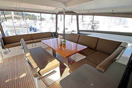 Fountaine Pajot Fountaine Pajot Saona 47 Quintet - 5 + 1 cab. Felicia