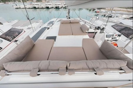 Fountaine Pajot Fountaine Pajot Saona 47 Quintet - 5 + 1 cab. Felicia