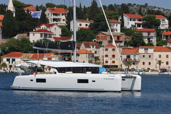 Lagoon-Bénéteau Lagoon 42 - 4 + 2 cab. Futuna Lima