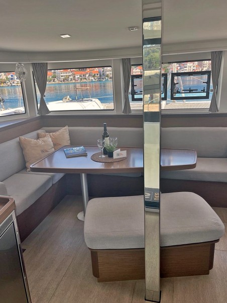 Lagoon-Bénéteau Lagoon 42 - 4 + 2 cab. Futuna Lima