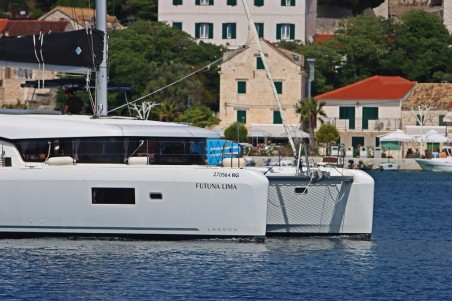 Lagoon-Bénéteau Lagoon 42 - 4 + 2 cab. Futuna Lima