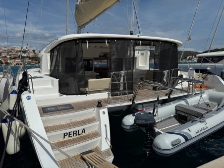 Lagoon-Bénéteau Lagoon 450 - 4 + 2 cab. Perla