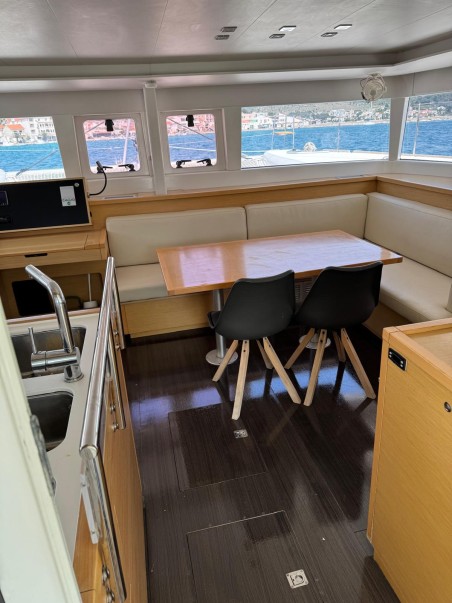 Lagoon-Bénéteau Lagoon 450 - 4 + 2 cab. Perla