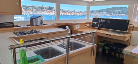 Lagoon-Bénéteau Lagoon 450 - 4 + 2 cab. Perla