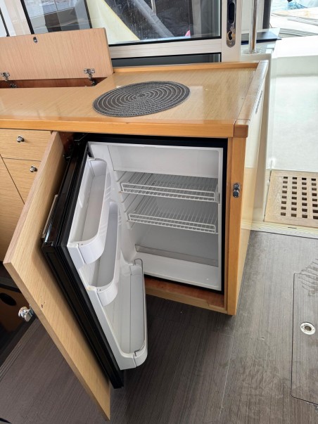 Lagoon-Bénéteau Lagoon 450 F - 4 + 2 cab. Julius Cesar III