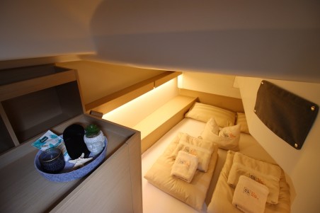 Oceanis 34.1 | Czarter jachtu Chorwacja | Travelboat