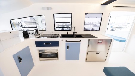 Marsaudon Composites ORC 57 Avel Vaez