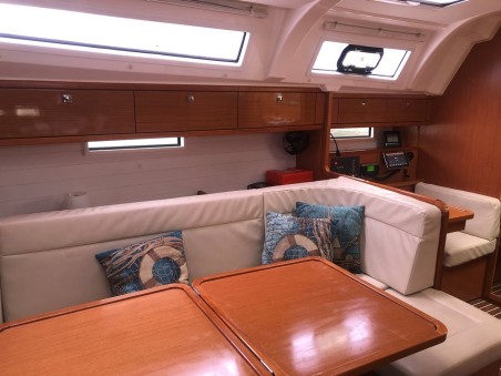 Bavaria Yachtbau Bavaria Cruiser 41 - 3 cab. Hermes