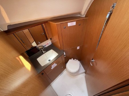 Bavaria Yachtbau Bavaria Cruiser 41 - 3 cab. Hermes