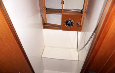 Bavaria Yachtbau Bavaria Cruiser 46 - 4 cab. Amore