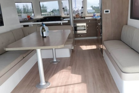 Bali Catspace OW | Czarter jachtu Bahamy | Travelboat