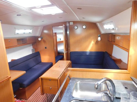 Bavaria Yachtbau Bavaria Cruiser 36 Ifigenia