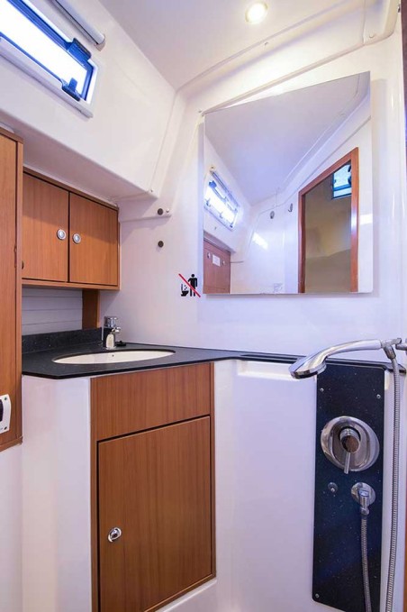 Bavaria Yachtbau Bavaria Cruiser 45 - 4 cab. Destiny