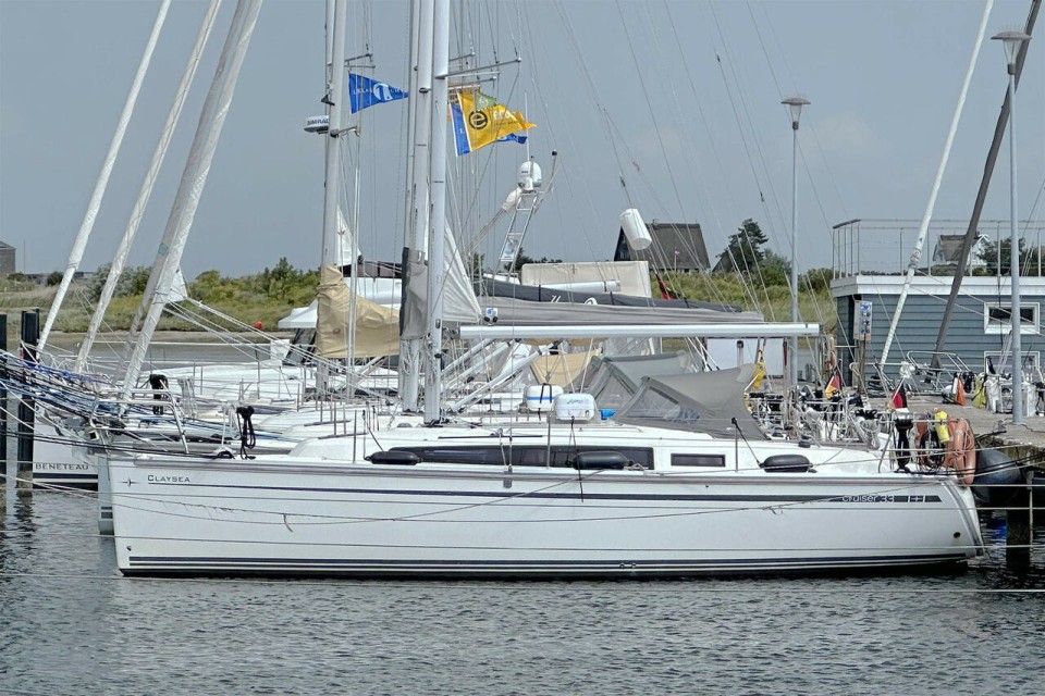 Bavaria Yachtbau Bavaria Cruiser 33 Claysea