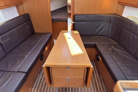 Bavaria Yachtbau Bavaria Cruiser 33 Claysea