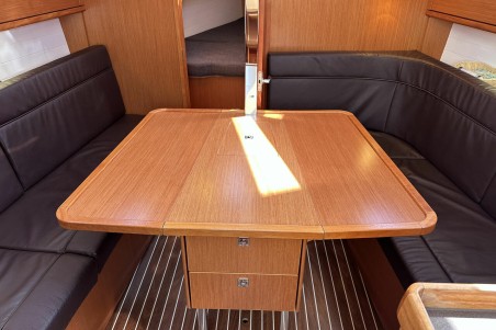 Bavaria Yachtbau Bavaria Cruiser 33 Claysea