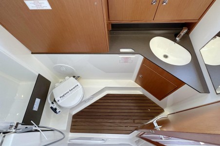 Bavaria Yachtbau Bavaria Cruiser 33 Claysea