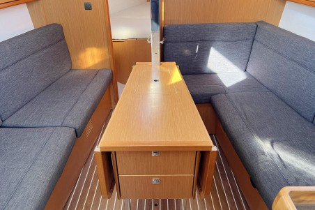 Bavaria Yachtbau Bavaria Cruiser 33 Ramona