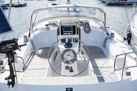Bavaria Yachtbau Bavaria Cruiser 36 Cecilia