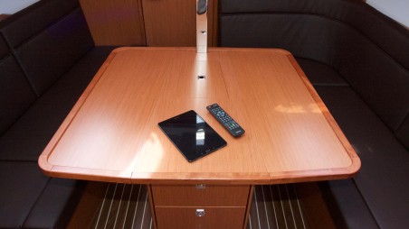 Bavaria Yachtbau Bavaria Cruiser 34 Larabay