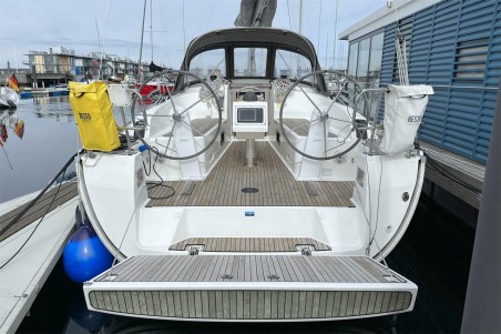 Bavaria Yachtbau Bavaria Cruiser 37 - 3 cab. Tiger
