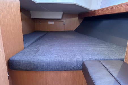 Bavaria Yachtbau Bavaria Cruiser 37 - 3 cab. Tiger