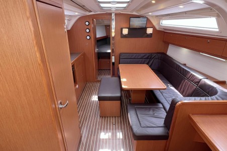 Bavaria Yachtbau Bavaria Cruiser 41 - 3 cab. Pepper