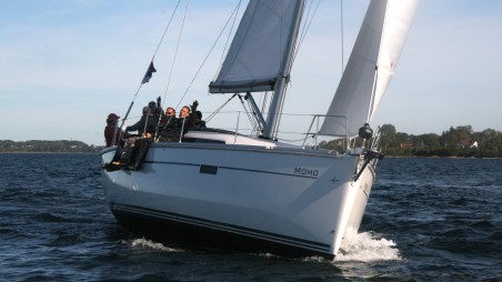 Bavaria Yachtbau Bavaria Cruiser 46 - 4 cab. Momo