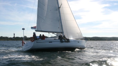 Bavaria Yachtbau Bavaria Cruiser 46 - 4 cab. Momo