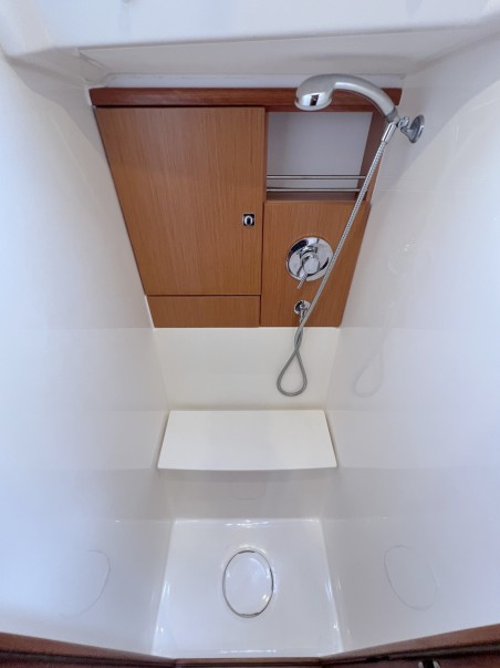 Bavaria Yachtbau Bavaria Cruiser 46 - 4 cab. Momo