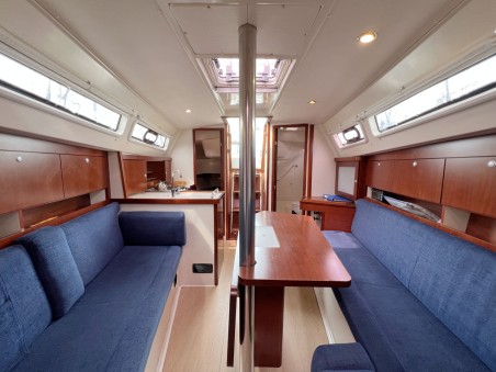 Hanse Yachts Hanse 320 Blomquist