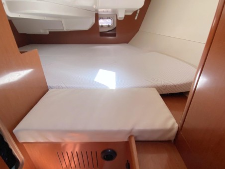 Bénéteau Oceanis 31 Little Jo