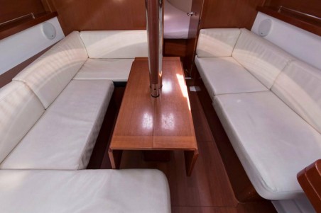 Bénéteau Oceanis 34.2 Tango