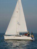 Bénéteau Oceanis 37 White Horse