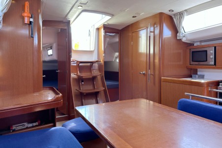 Bénéteau Oceanis 43 Andrea