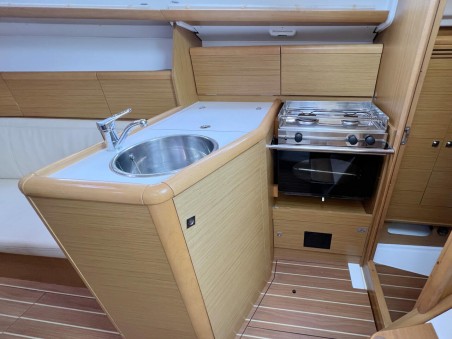 Jeanneau Sun Odyssey 30i Thunder