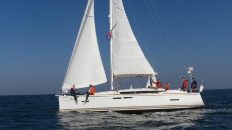 Jeanneau Sun Odyssey 409 Rocky
