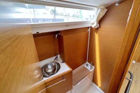 Jeanneau Sun Odyssey 439 Bruce